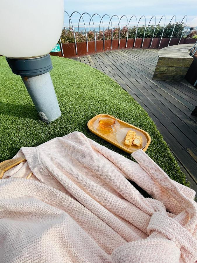 Cozy 1 bed Apt&Spa,Free Parking ,Phenomena Views Melbourne Zewnętrze zdjęcie